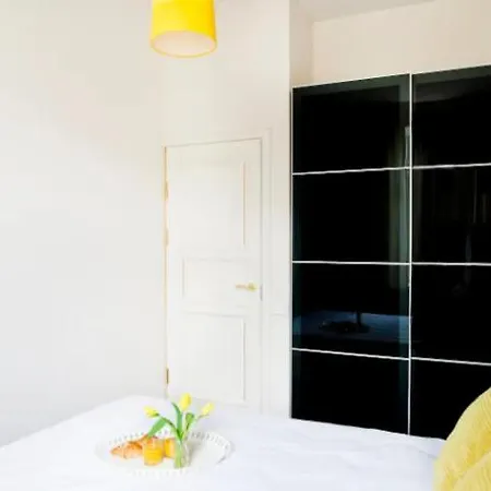 公寓 Bright In Old Town By Urban Rent