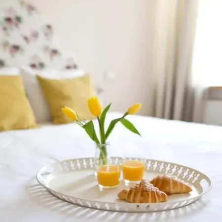 Lägenhet Bright In Old Town By Urban Rent Vilnius